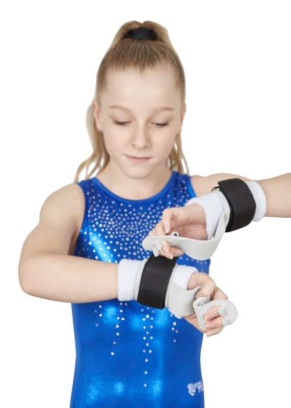 QALARO VELCRO GYMNASTICS GRIPS WITH DOWEL